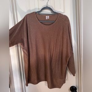 Vintage gold top by Madison